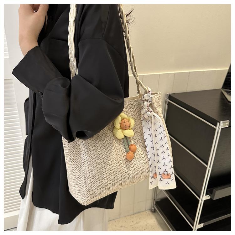 Summer Rattan Woven Tote Bag Large Capacity Casual Handbag for Women 2026 New Fashion CLE