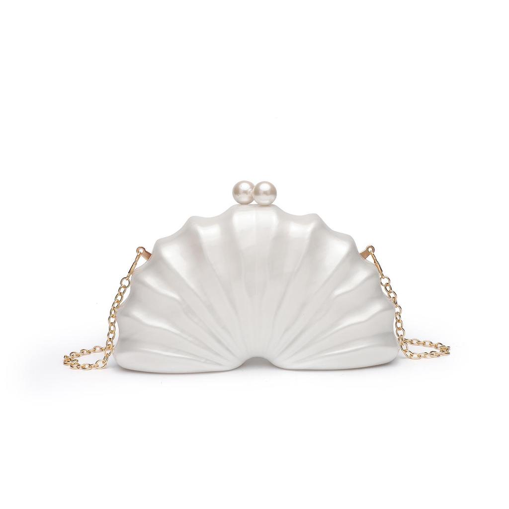 Women's Stylish One-Shoulder Crossbody Bag: Irregular Shell Acrylic Clutch for Weddings & Banquets