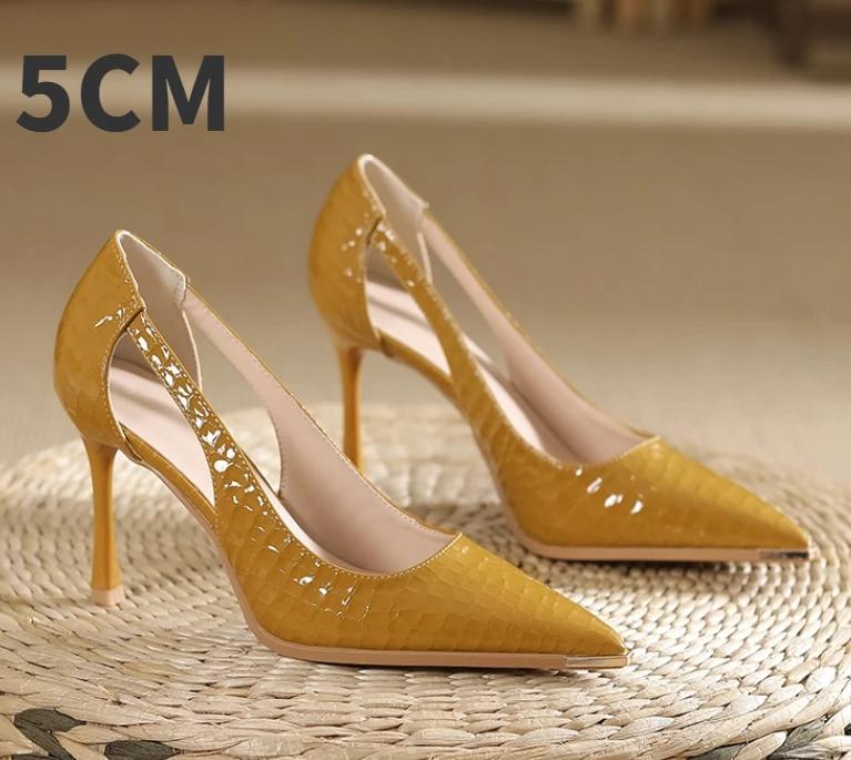 Fashion Women's High-heeled New with Stone Patterned Patent Leather Heels Women Pointed Toes Solid Color Widened Versized Womens Shoes