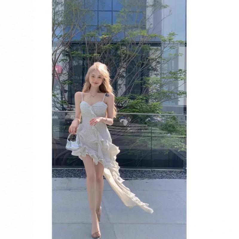 French Temperament Suspender Dress Fairy Seaside Vacation Women Irregular Ruffled Long