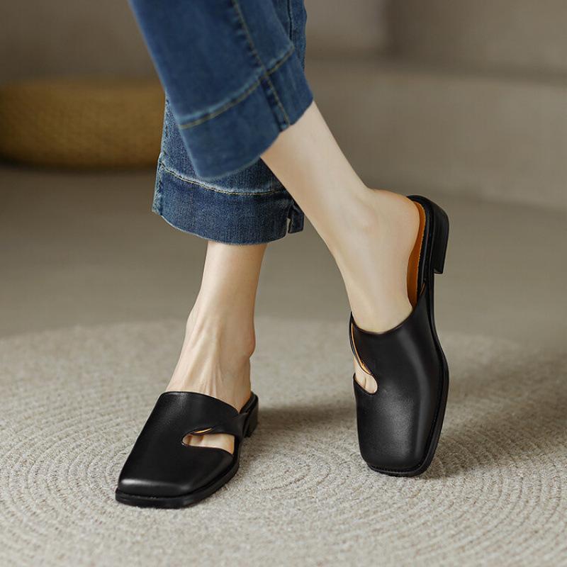 

Новые женские шлепанцы на плоской подошве, однопедальные, однотонные, удобные, с мягкой подошвой, повседневные, крутые шлепанцы, летние, большого размера, с закрытым носком. 39 чёрный