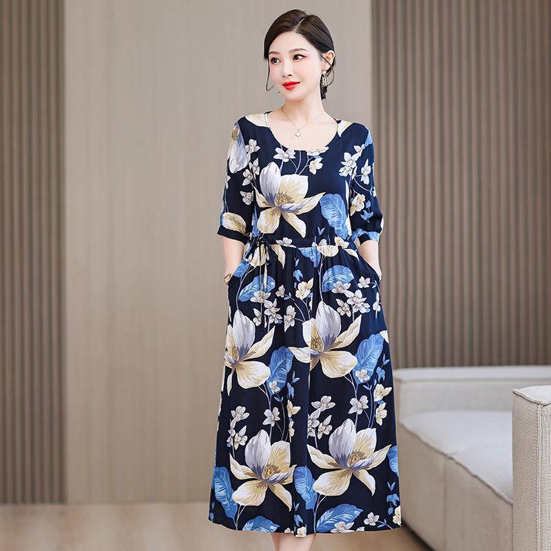 

2024 Elegant Floral Cotton Silk Dress for Young Moms - Slimming Summer Rayon Design 2XL