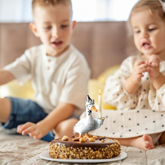 Party Cake Candle Holder Cake Topper Animal Candle Holder Goose Dog Figurine Taper Candle Holder for Cakes Candles Birthday Party Supplies