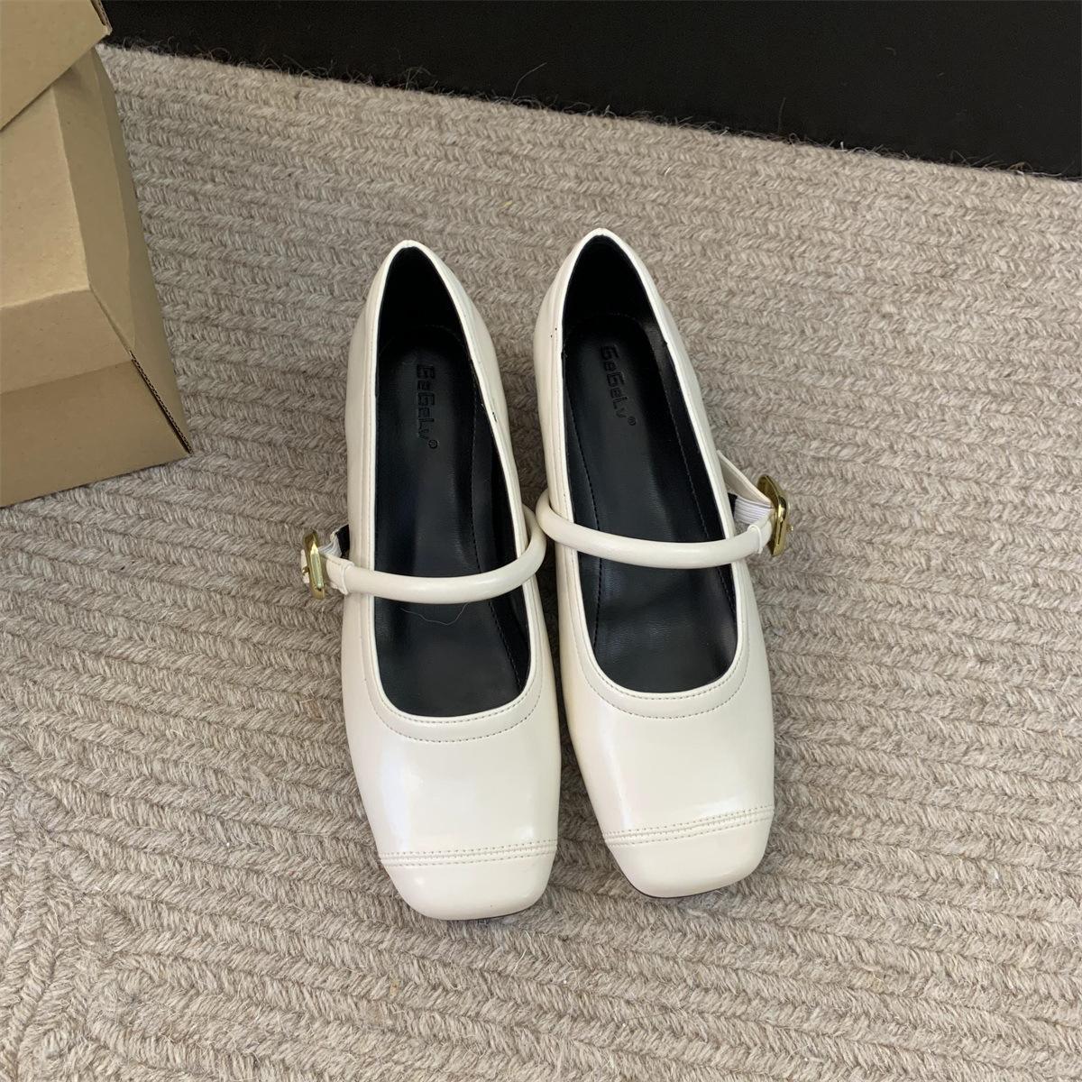 

Туфли Мэри Джейн для женщин. Нескользящие офисные туфли на плоской подошве. Женские туфли Мэри Джейн на толстом каблуке с квадратным закрытым носком. Туфли на плоской подошве с регулируемым ремешком на щиколотке. 39