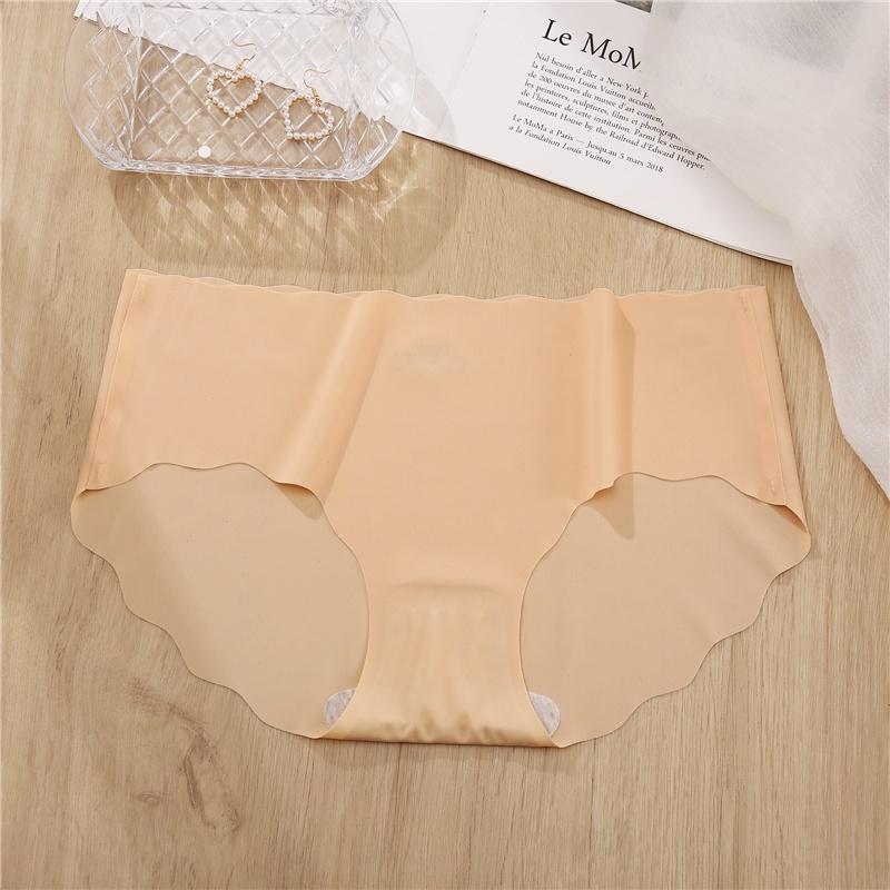 Women Seamless Panties Female Ice Silk Panties Low-waist Breathable Comfortable Panty M-XL