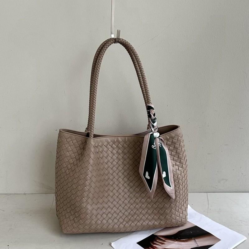 Woven Leather Tote Bag Women Large Capacity Crossbody Shoulder With Magnetic Street Style Daily Use