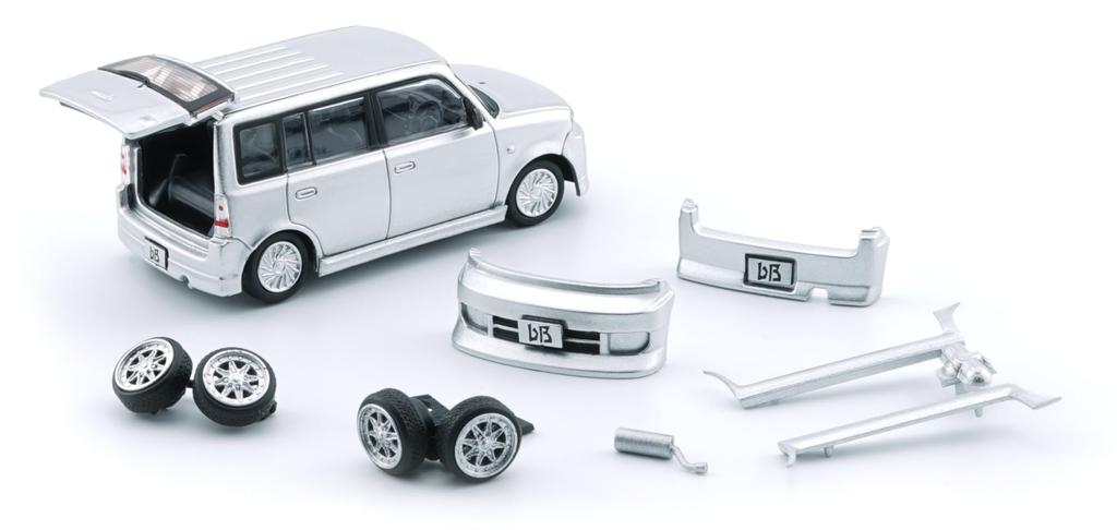 BM CREATIONS 1/64 Toyota 2000 bB Silver (RHD) Finished Product