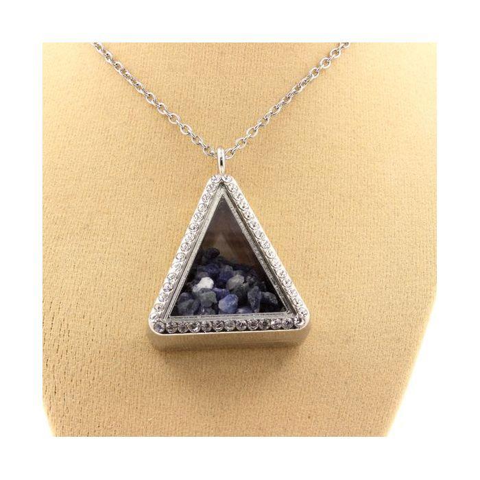 Pierres et Minéraux. Collier Benitoite brut. Modèle triangle.