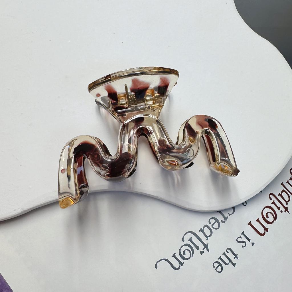 Waves High Quality Hair Claws Clips for Women and Girls 7cm