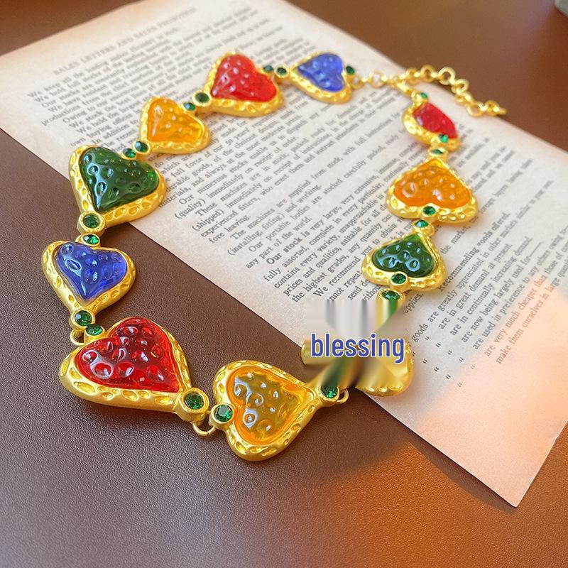 Vintage Retro Court-Style Clavicle Necklace for Women