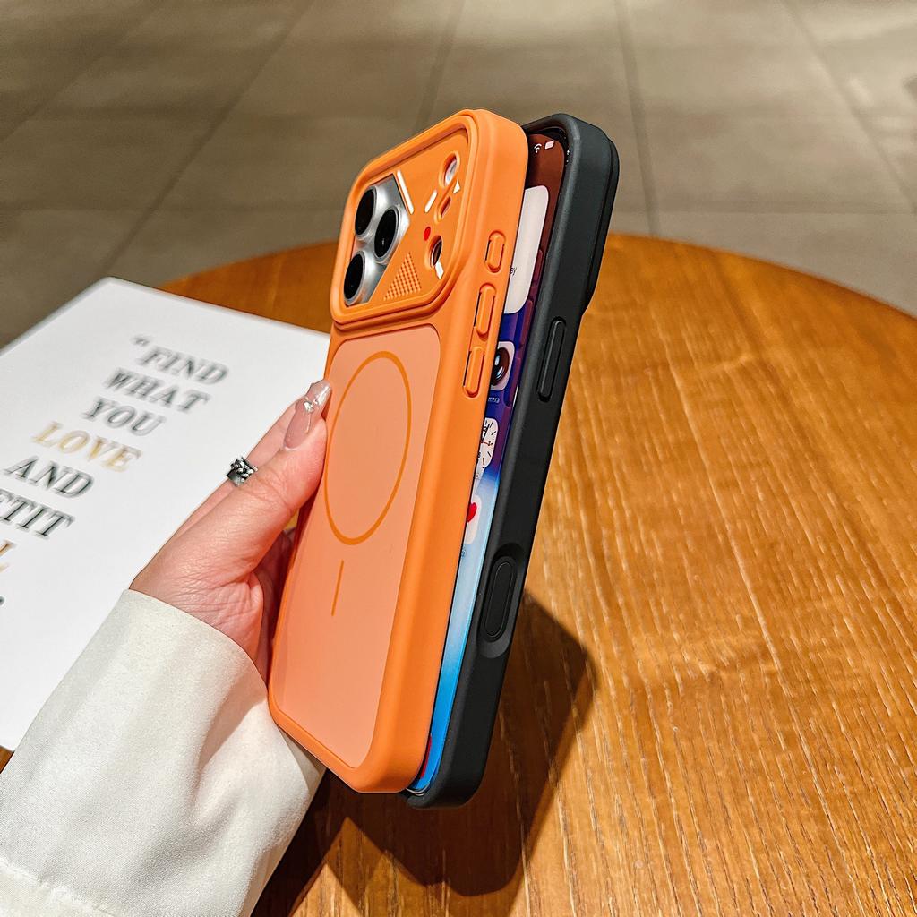 Applicable to iPhone17ProMax skin-sensitive magnetic suction thin ring mobile phone case color contrast second change machine armor protection