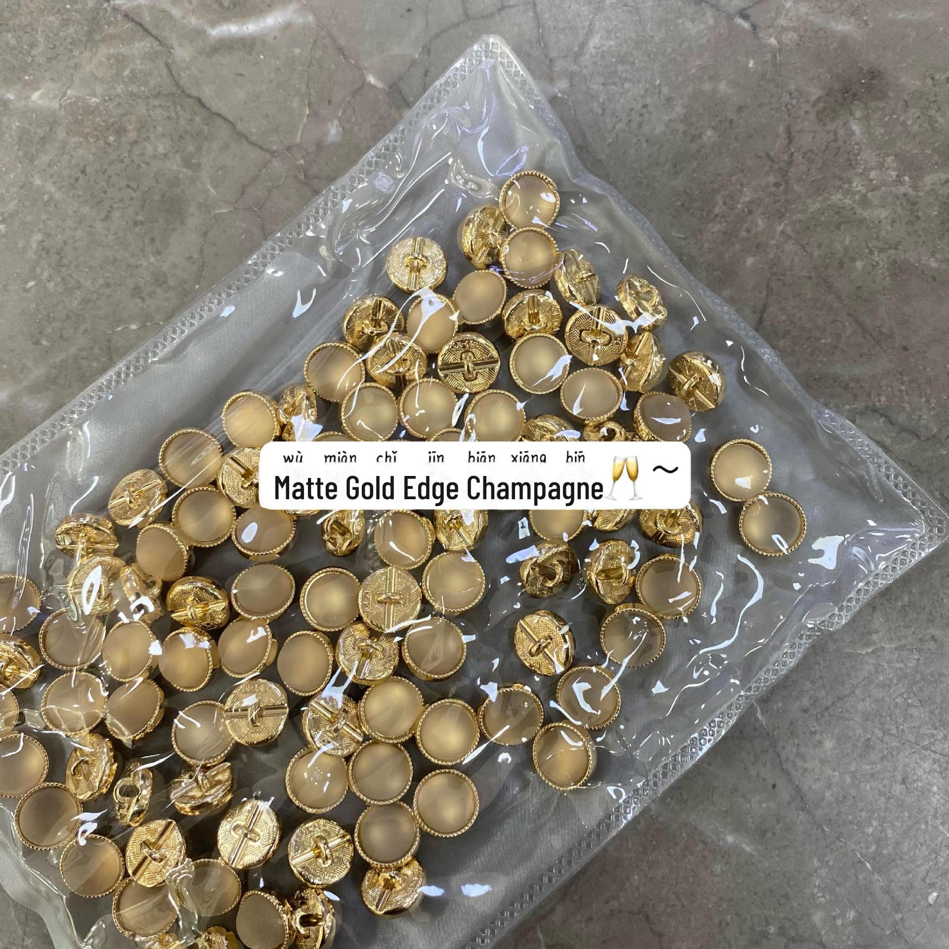 

Yisen ESSTUDIO Французский стиль Матовые бусины Металлические пуговицы для женского вязаного кардигана или рубашки