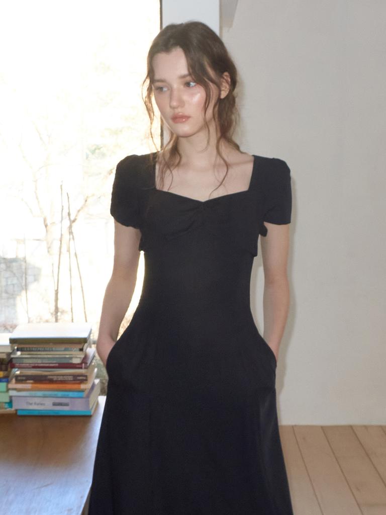 Etmont Heart Neck Ribbon Dress, Black