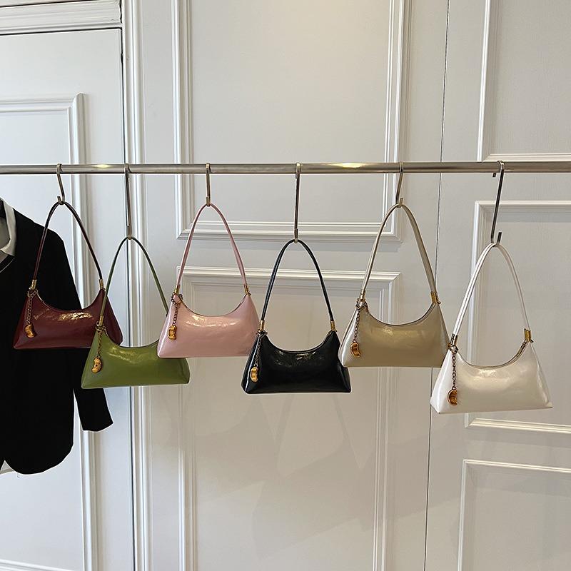 Niche crescent bag oil wax leather underarm bag women's new retro design single shoulder messenger bag
