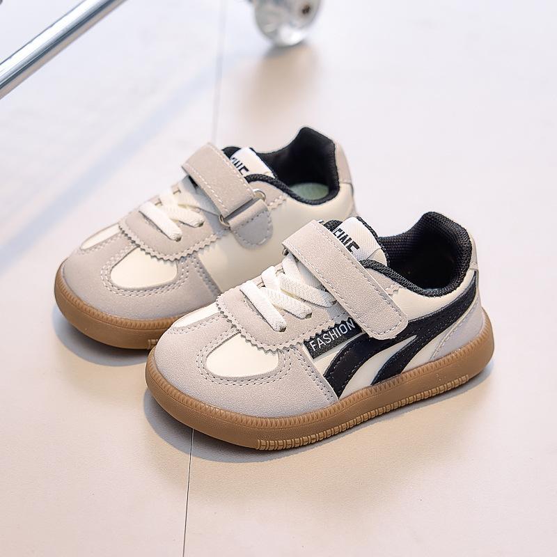 Children's sports shoes 2025 new spring and autumn soft-soled non-slip board shoes boys and girls casual shoes baby German training shoes