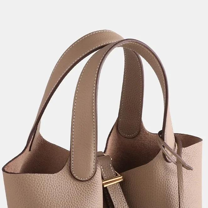 2025 Large Capacity Genuine Leather Commuter Handbag - Lychee Pattern Cowhide Bucket Bag