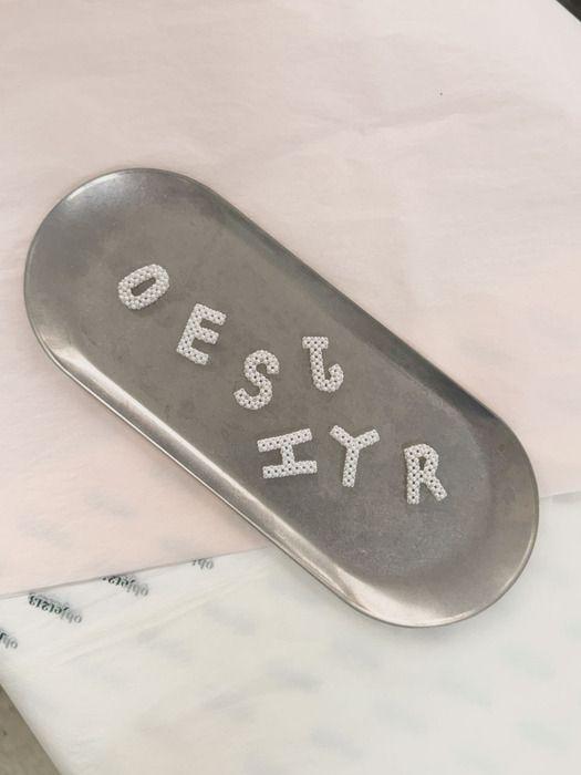 objet213 Initial pearl keyring