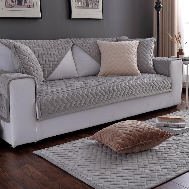 

Winter Crystal Velvet Non-Slip Sofa Cushion - Thick Plush Solid Color Cover for Modern Wood Sofas 45x45 cm Pillow Cover