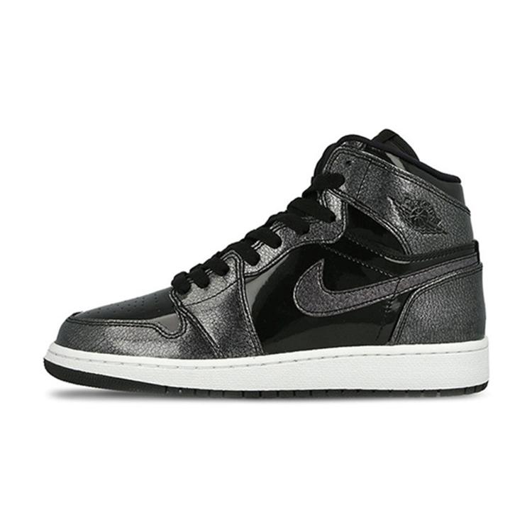 Jordan 1 Retro High Black Patent GS 705300-017 36 чёрный