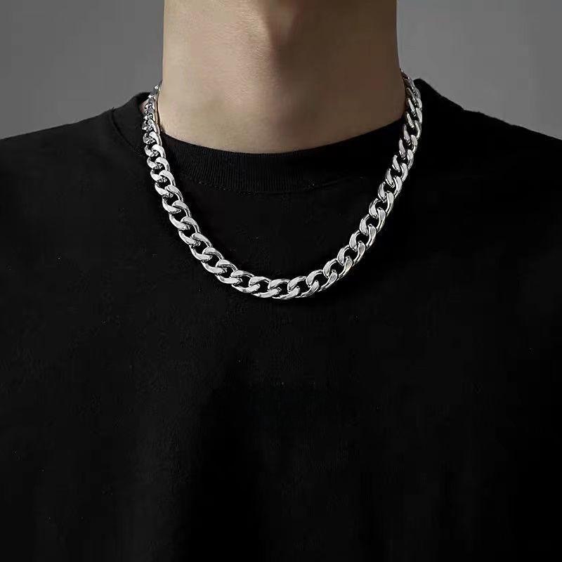 Men's Cuban Hip-Hop Chain Necklace: Trendy Unisex Accessory for Couples, All-Match Cool Jewelry