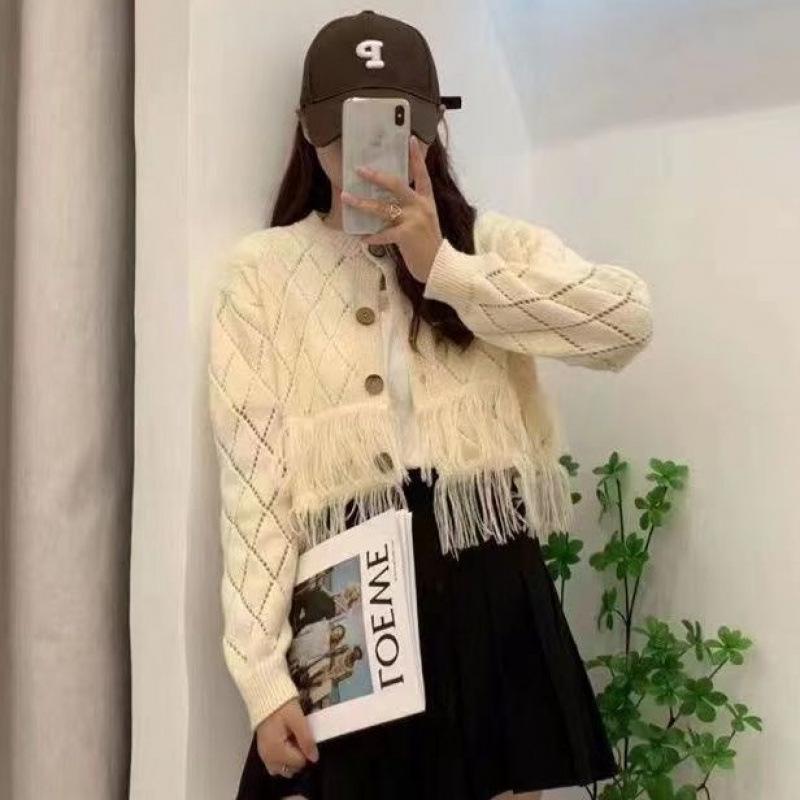 Women's Tassel Soft Knit Cardigan Coat - Slimming Design, Gentle Fashion for Spring and Autumn
