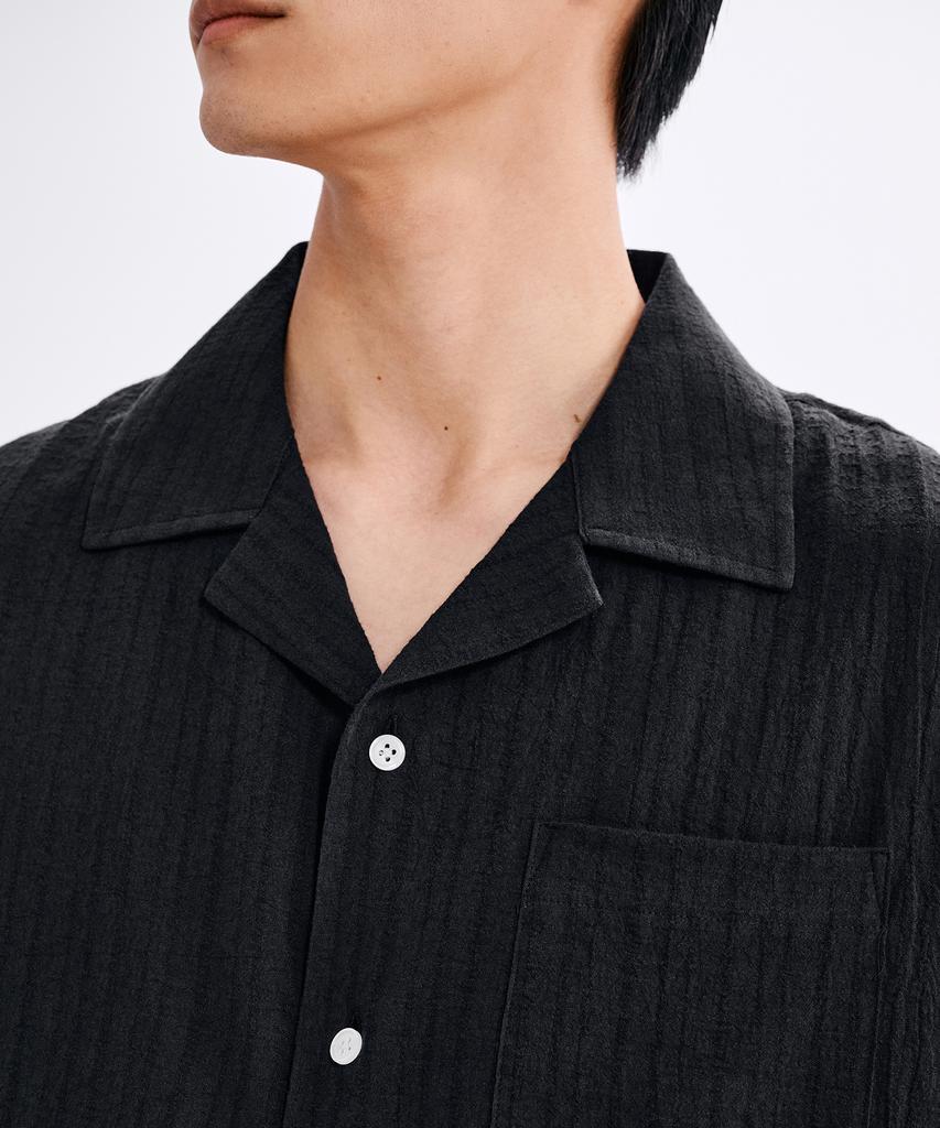 TAKEASY Crinkle Open Collar Half Shirt (Black)