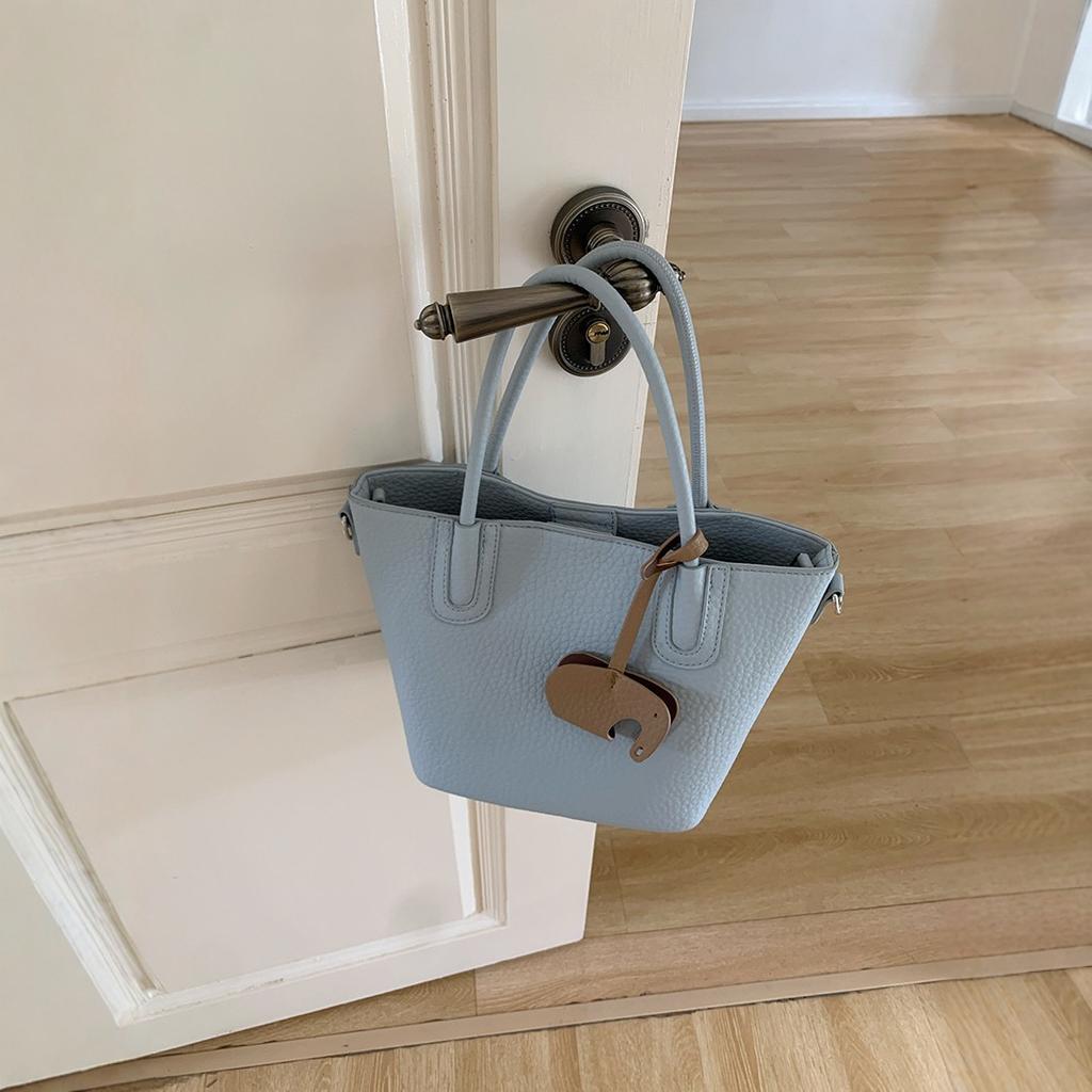 Senior Texture Bucket Bag Female Summer Niche Senior Lazy Commuting Shoulder Crossbody Bag