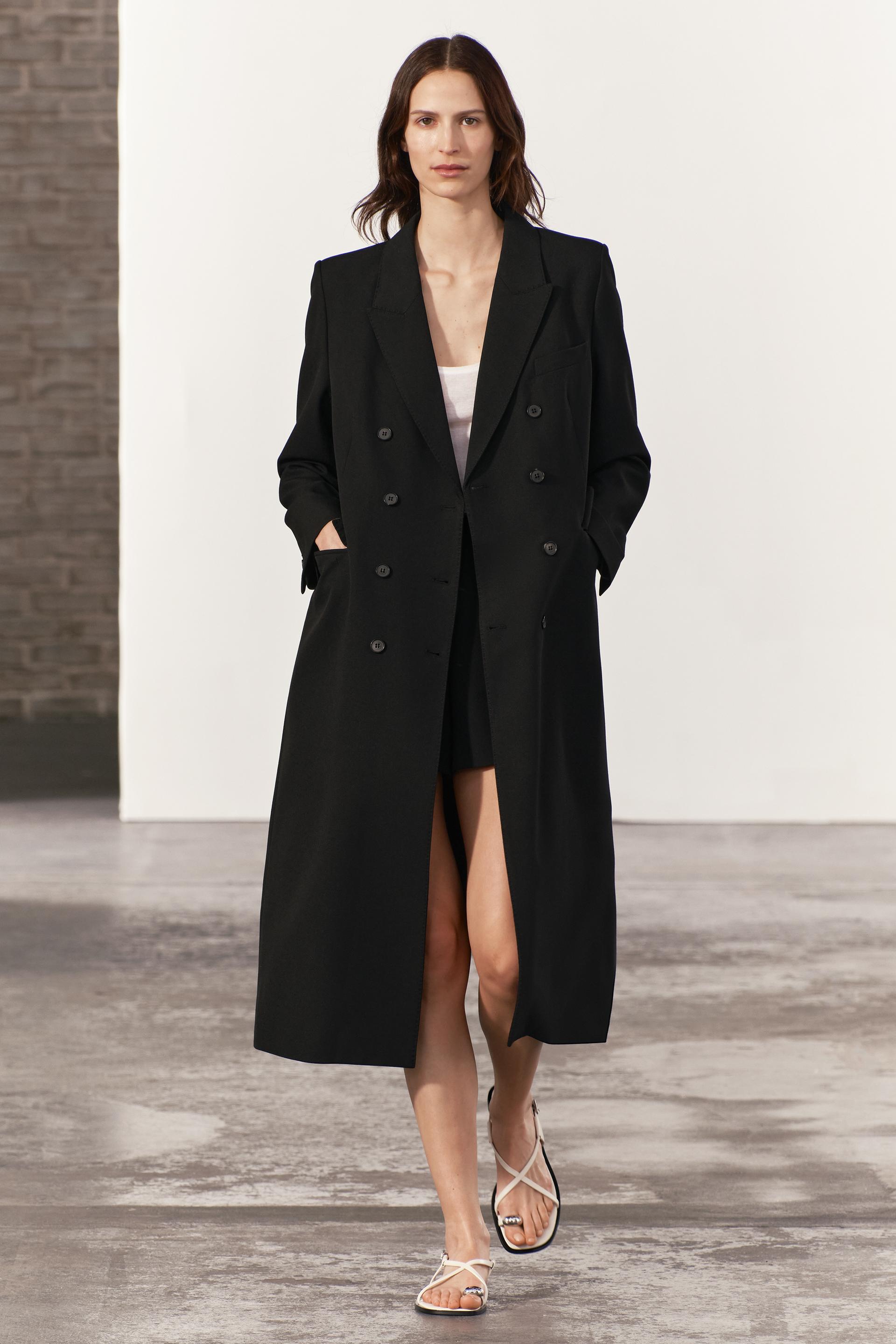 

ZW COLLECTION ПРИГЛАШЕННОЕ ДВУБОРТНОЕ ПАЛЬТО
