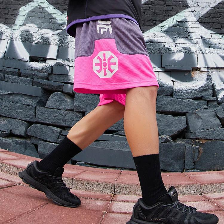 Li Ning Badfive Logo Print Spliced Loose Competition Casual Shorts Men shorts Purple Fluorescent-Pink AAPR371-4