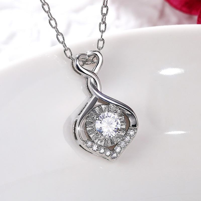 Twisted zircon pendant necklace