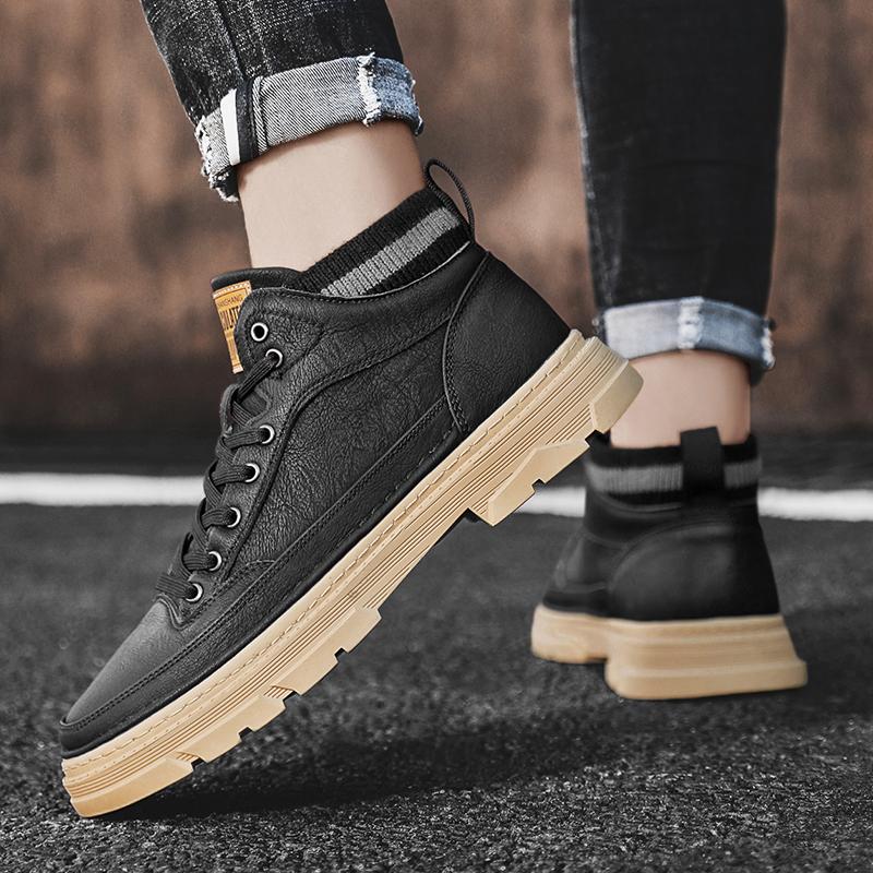 High Top Men's Shoes Autumn and Winter Men's Anti-skid Leather Shoes Waterproof Casual Men's Motorcycle Boots