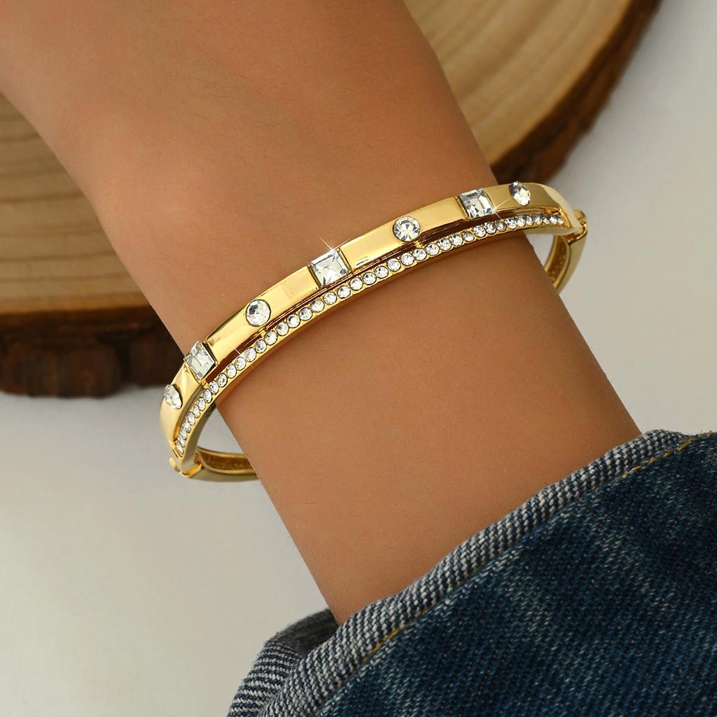 Love Bracelet Women'S High-End Sense Niche Full Of Diamonds Exquisite Bracelet Hollow Square Light Luxury Jewelry