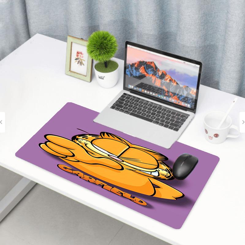 Garfield Print Mouse Pad, Anti‑Slip Desktop Keyboard Mat, for PC Laptop Gaming Working Daily Use, Cool Festival Surprise Gift