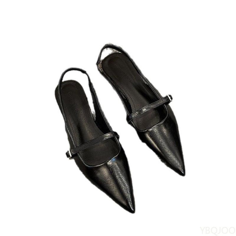 Sommer 2026 Neue Modische Einfache Vielseitige Rock-Sandale Flacher Boden Spitze Bequem Damen Sandalen Zapatos De Mujer