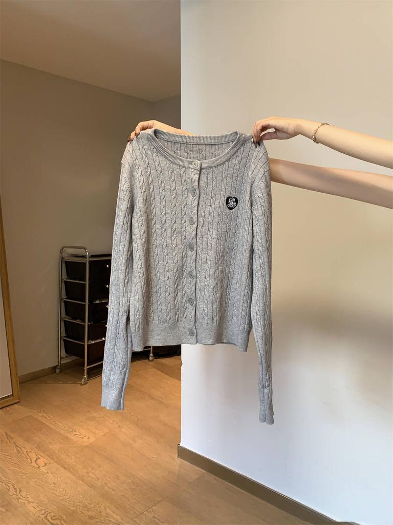 Spring college style embroidered crew neck twist sweater jacket for women with age-reducing knitted cardigan top