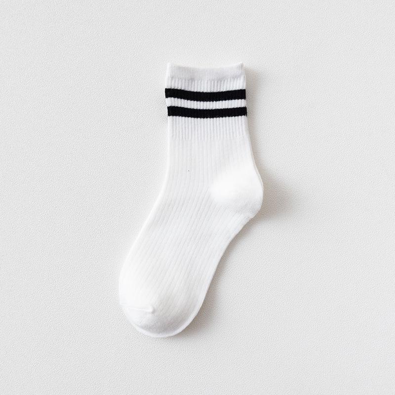 Chaussettes montantes rayées style collège pour femmes: Printemps/Été, Coton Peigné, Design Tendance Japonais Ample