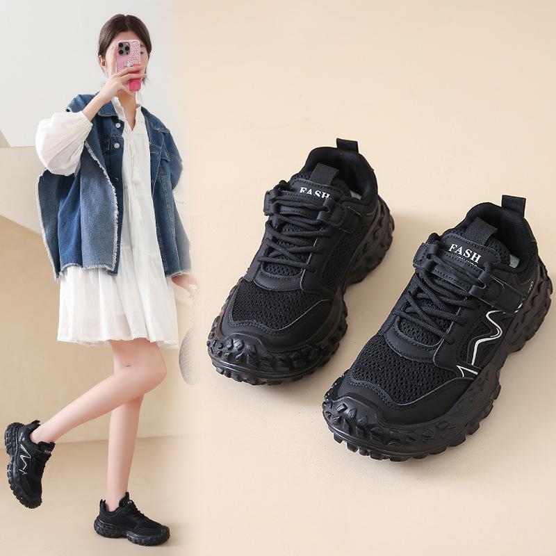 2025 New Women's Shoes Korean Version Fashion Personalized Tire Shoes Mesh Breathable Slim Slim Girl Dad Shoes