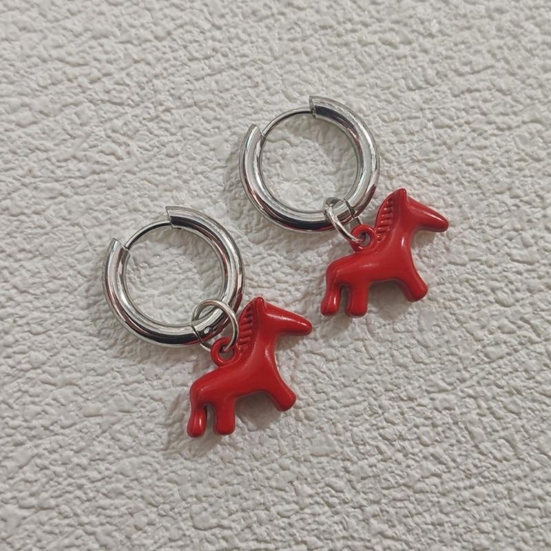 Unique Horse Pendant Earrings Fashion Earrings Ear Jewelry Alloy Texture Suitable for Casual and Formal Occasions