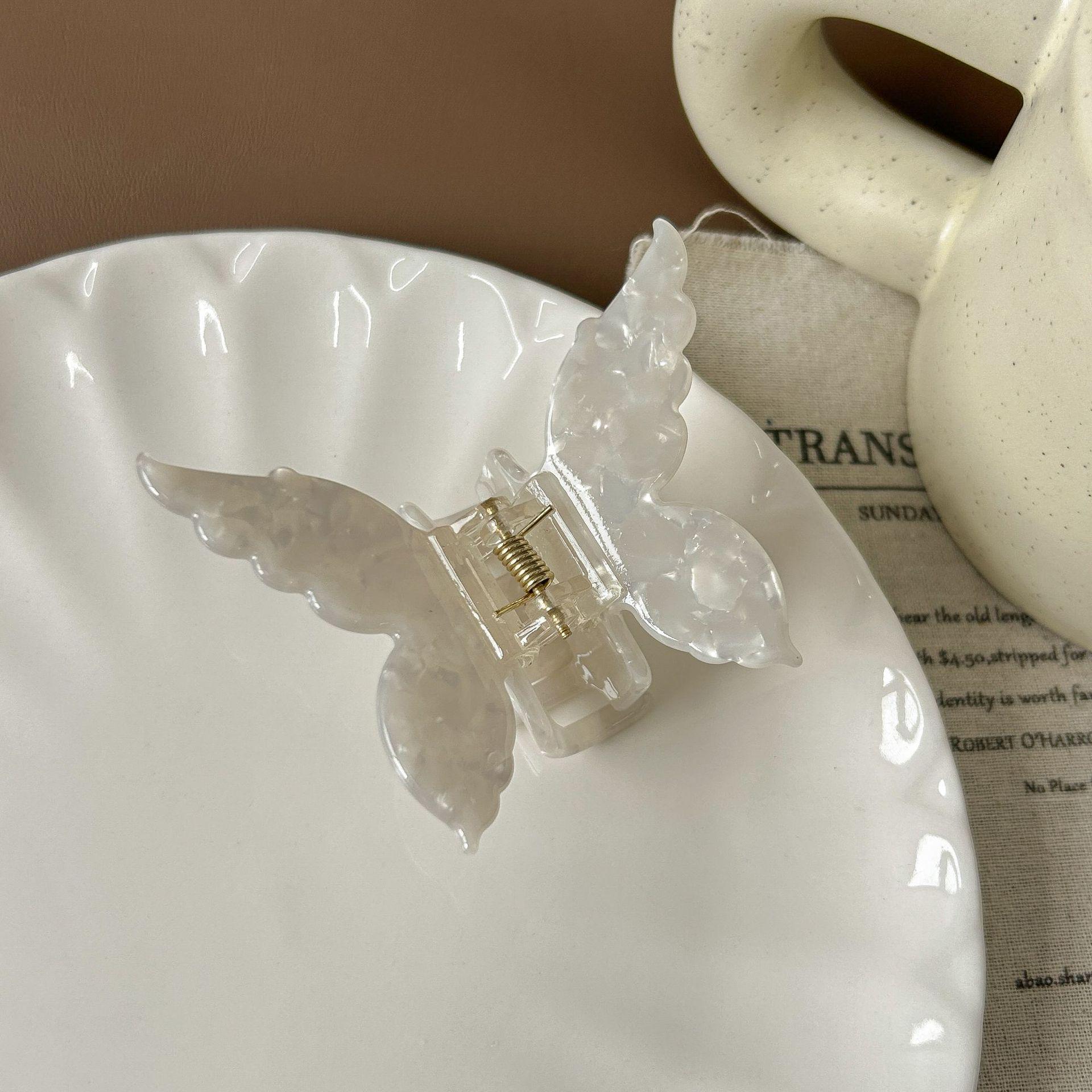 

Iridescent 3D Butterfly Claw Clip for Half Updo – Sweet Girl Korean Style Acetate Hair Accessory