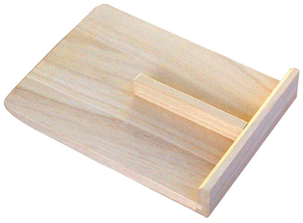 Yamako making soba and udon Komaita "For noodles" (small)