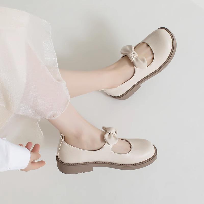 Fashion Women Flat Shoes High Quality Comfortable Popular Ladies Flats for Casual Wear  cut  student shoese