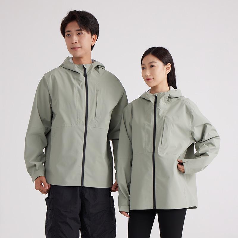 Unisex Lightweight All-Season Windproof & Waterproof Mountaineering Suit