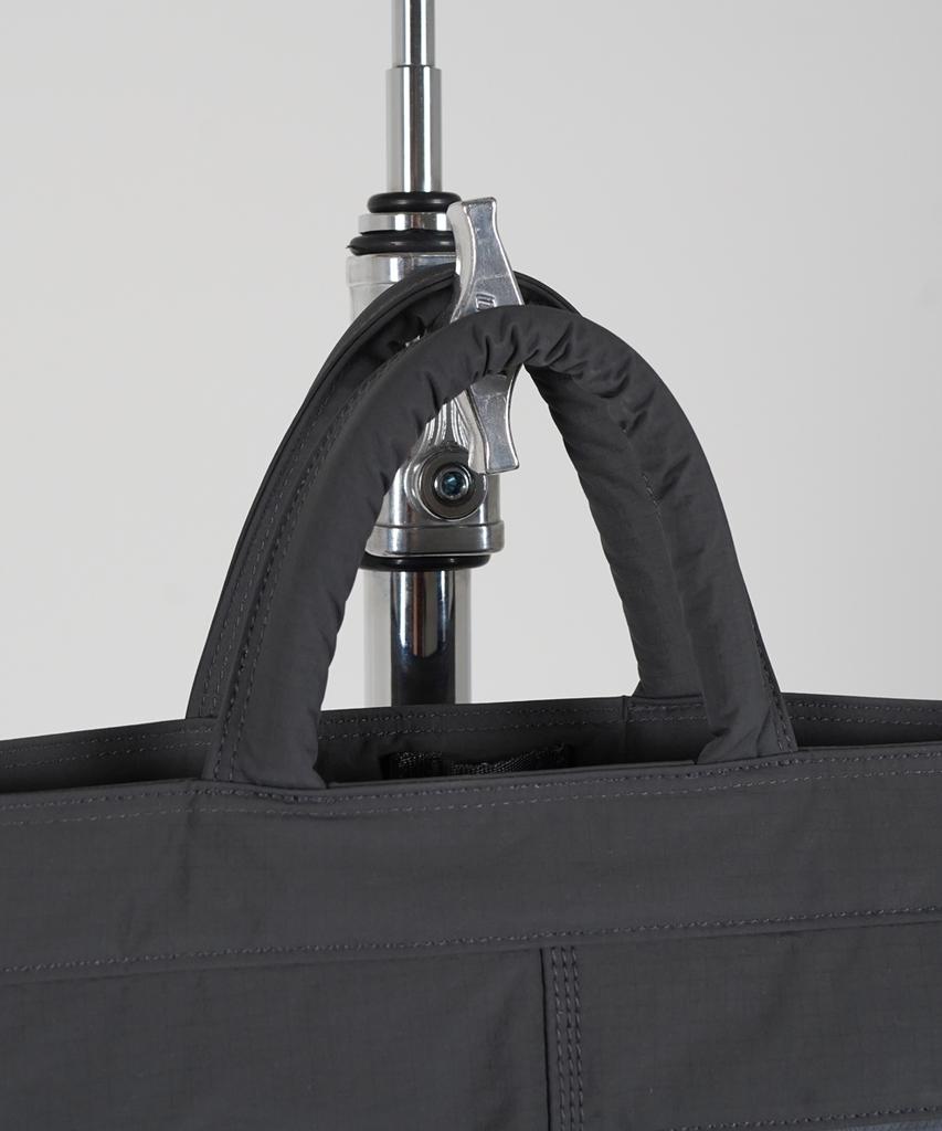 Thetung [Saeneul] Nylon Minimalist Tote Bag [Charcoal]