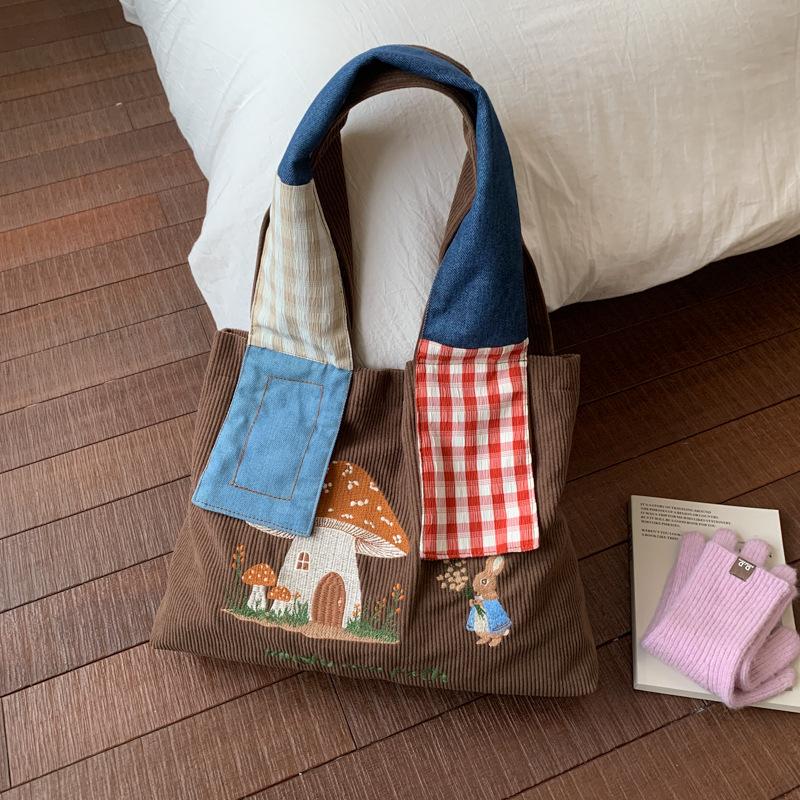 Cute Cartoon Tote Bag Women's New Embroidered Armpit Bag 2025 Autumn and Winter Versatile Fashion Large Capacity Shoulder Bag