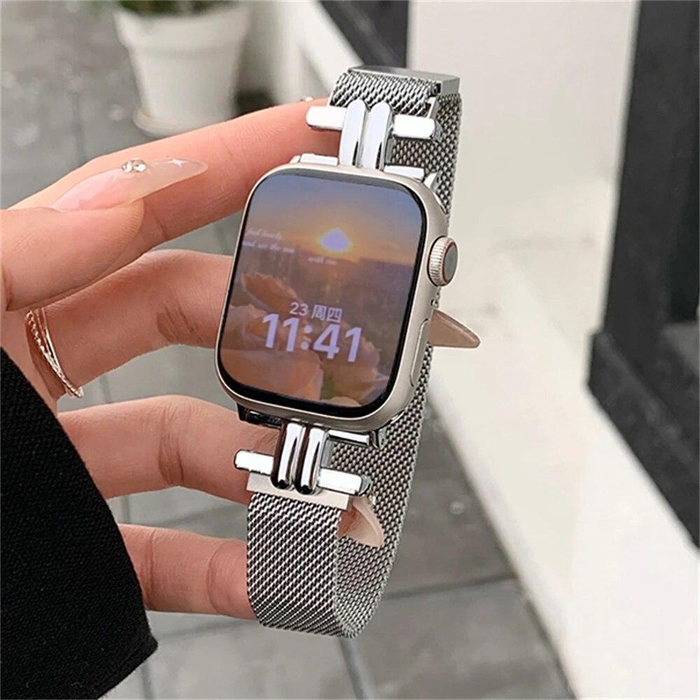 Leopard Print Magnetic Women Gold Wristband for Apple Watch Band Ultra 3 49mm For iWatch Series 11 10 9 8 7 SE3 46mm 44/45/40/38mm Strap Lady Bracelet