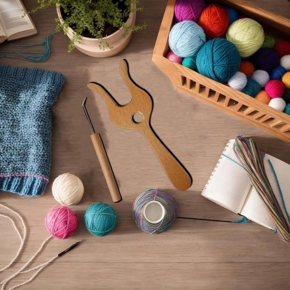 Knitted Suit Wooden Knitting Fork Yarn Macrame Tool DIY Scarf Making Tool DIY Craft Braiding Tool