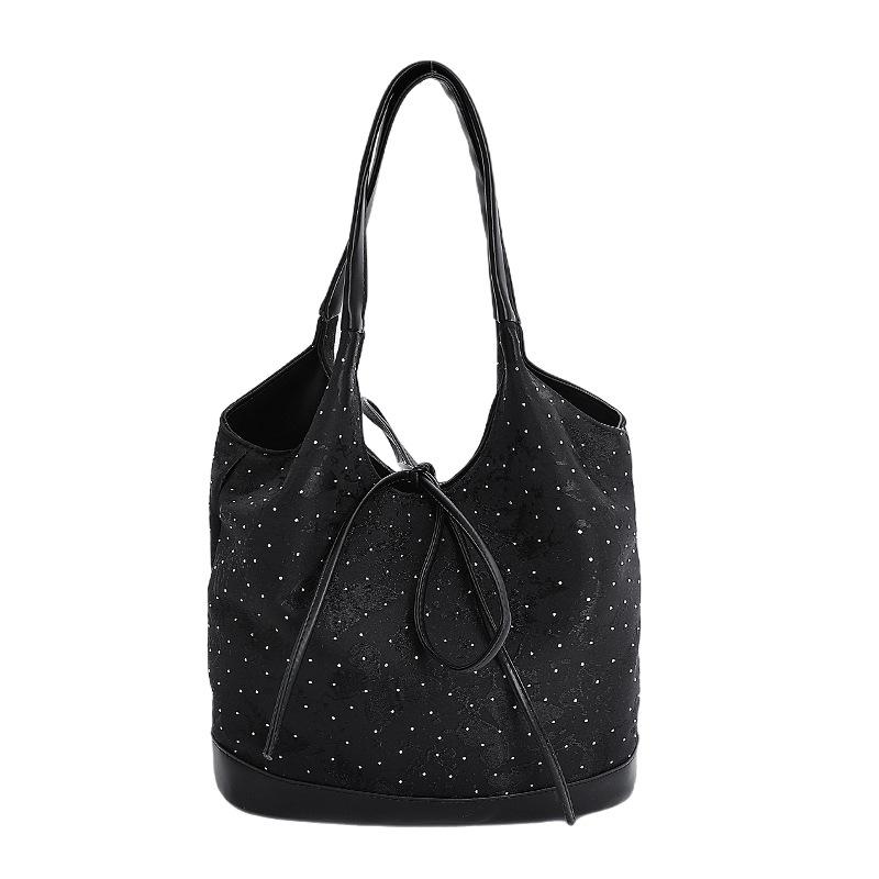 

Нишевый дизайн бант большая вместимость сумка подмышку женская лето новая мода универсальная на плечо сумка-ведро чёрный