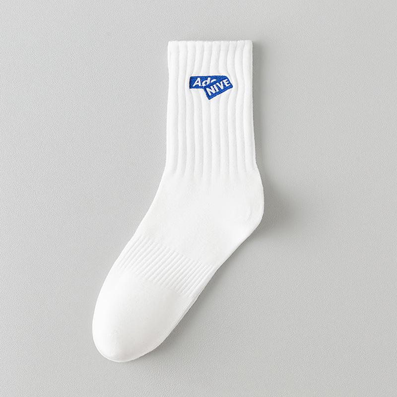 Men's Trendy Mid-Tube Anti-Odor Socks - Campus Sports Basketball, Plus Size, Autumn/Winter Collection.