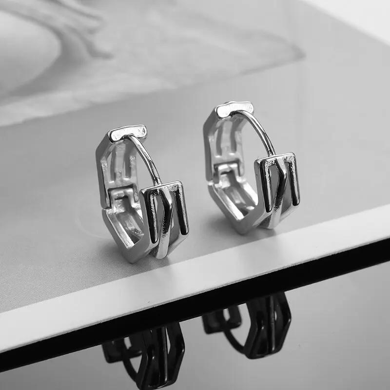 Silver Plated Geometric Staggered Earrings Personalized Fashion Intertwined Ear Clasps Hip Hop Jewelry for Men and Women