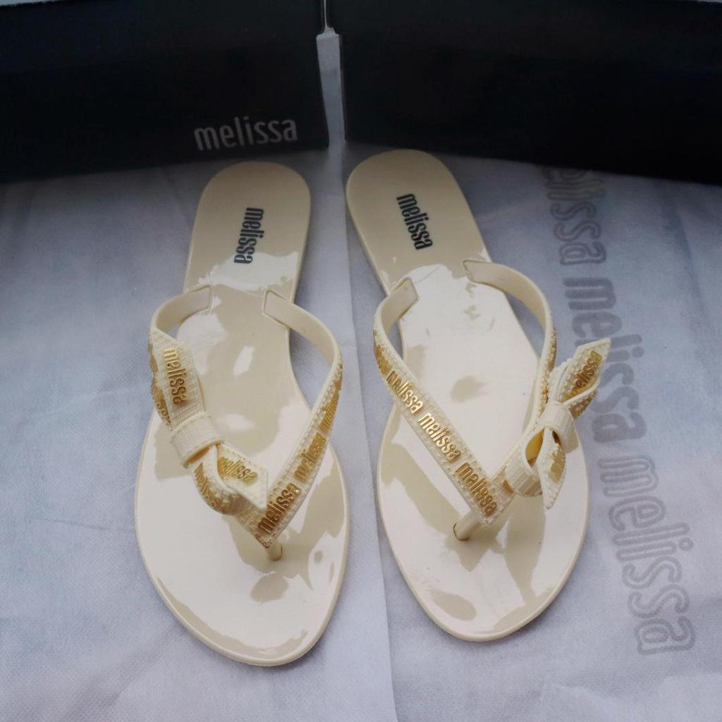 2025 Melissa moteriškos šlepetės su kaspinėliu - paprastos, madingos, plokščiapadės vasarinės paplūdimio šlepetės